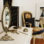 Belle Epoque Bed & Breakfast