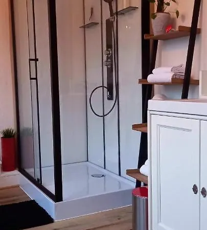 Bed and breakfast Belle Epoque L' Atelier Du Temps 4*